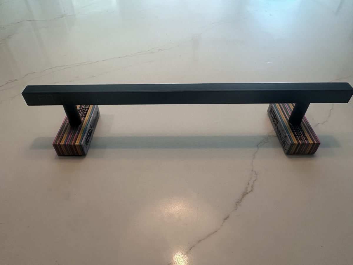 10" Fingerboard Flat Bar Rail | 68 Street Supply Co.